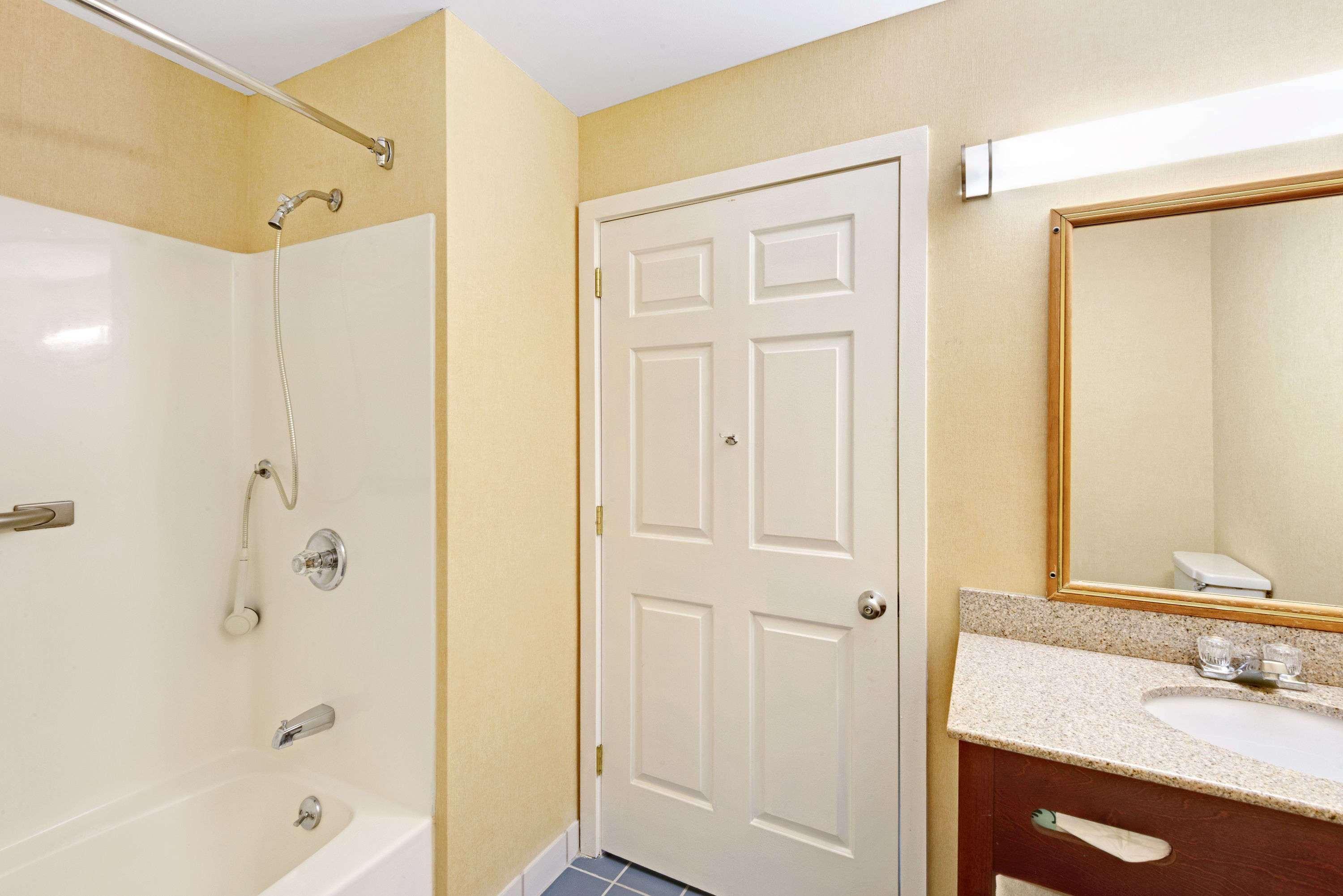 Ramada By Wyndham Kittery Hotel Luaran gambar