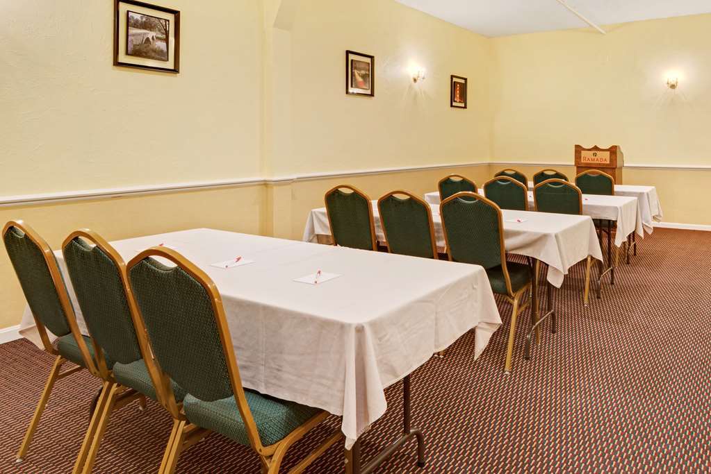 Ramada By Wyndham Kittery Hotel Kemudahan gambar